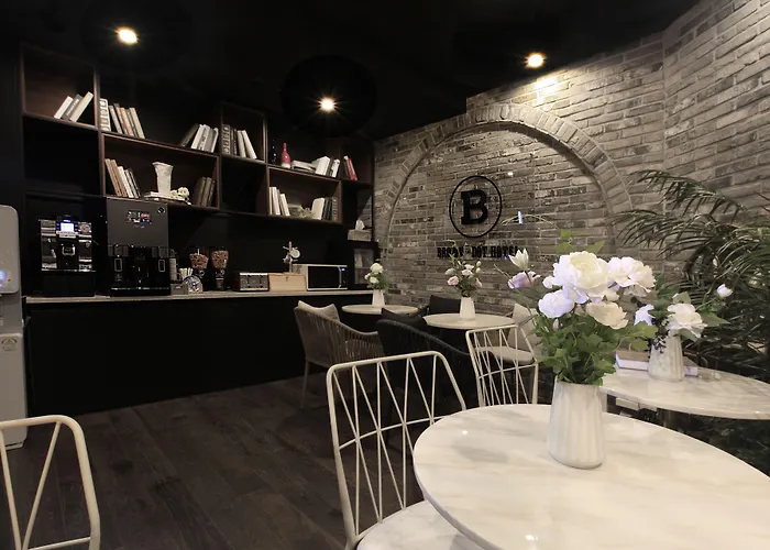 Brown Dot Yangjeong