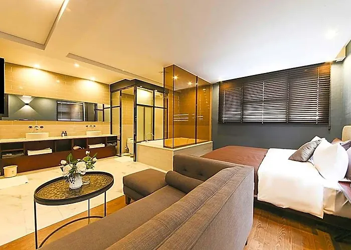 Brown Dot Yangjeong