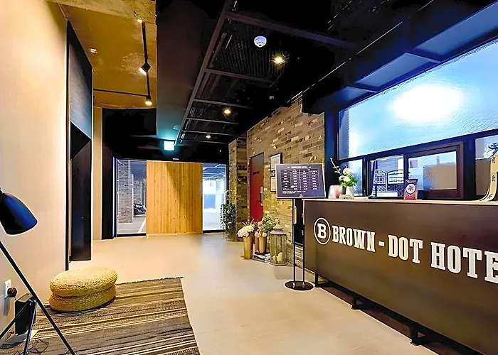 Brown Dot Yangjeong